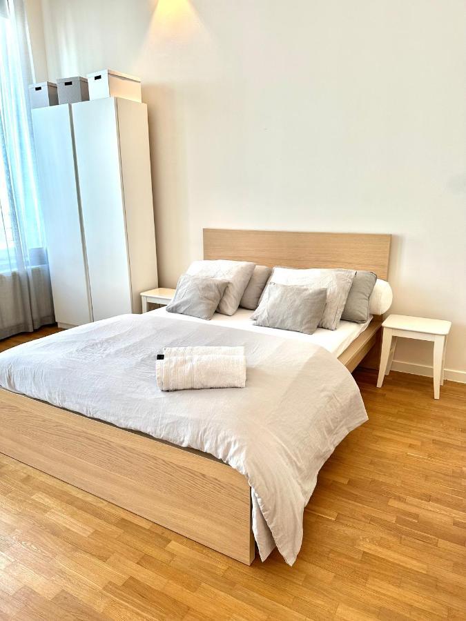 European Comission Beautiful Studio Apartment Brussel Bagian luar foto